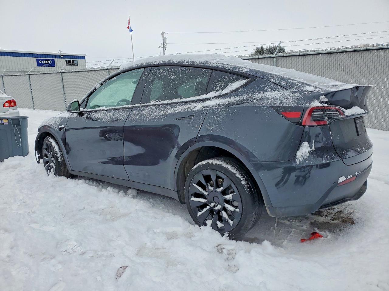 2024 TESLA MODEL Y
