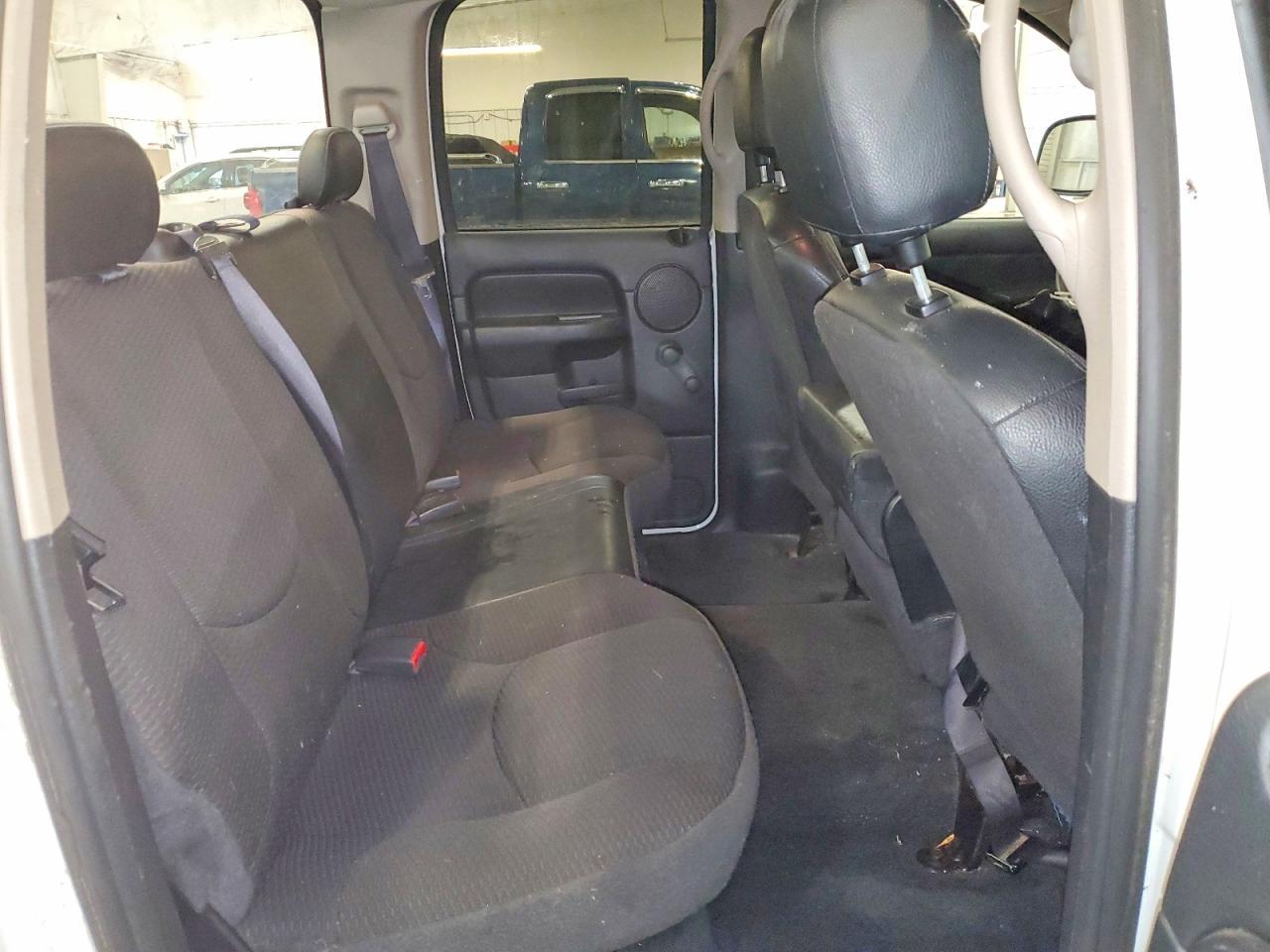 2004 DODGE RAM 1500