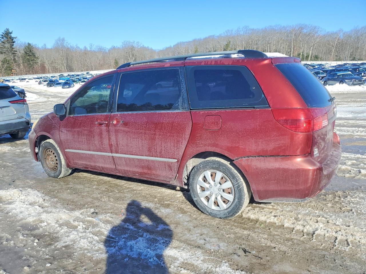 2004 TOYOTA SIENNA
