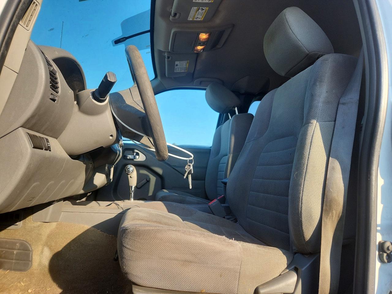 2017 NISSAN Frontier