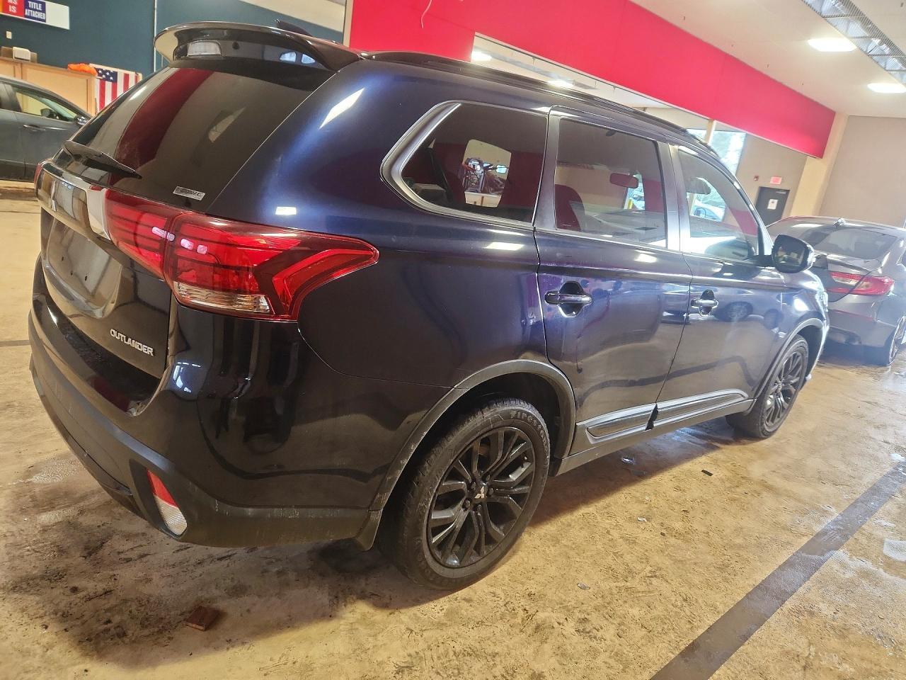 2018 MITSUBISHI outlander