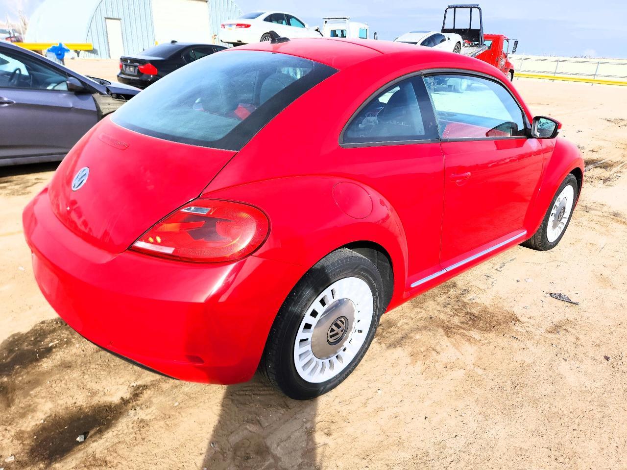 2015 VOLKSWAGEN Beetle