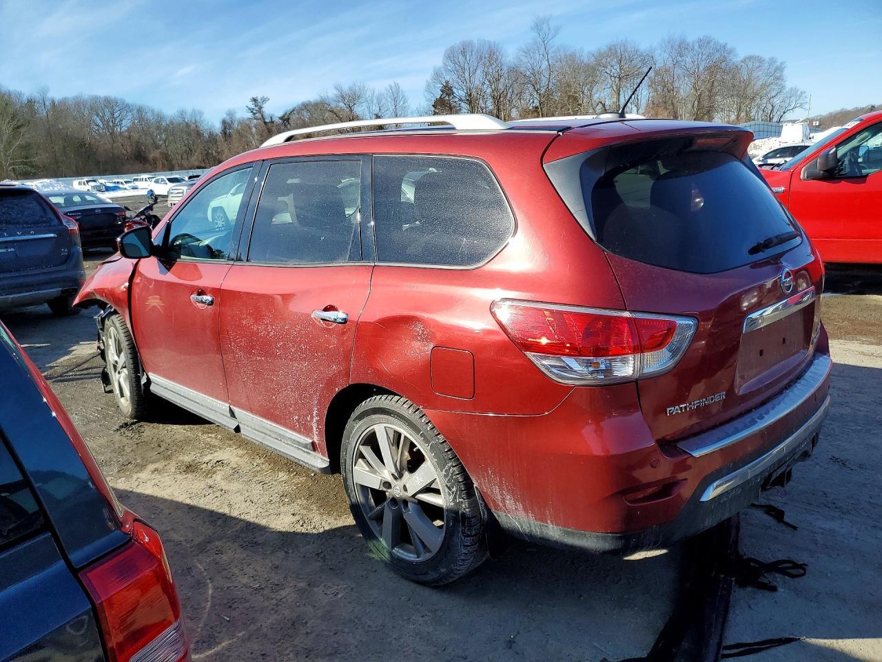 2016 NISSAN PATHFINDER