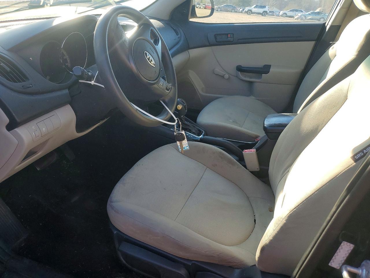 2013 KIA FORTE