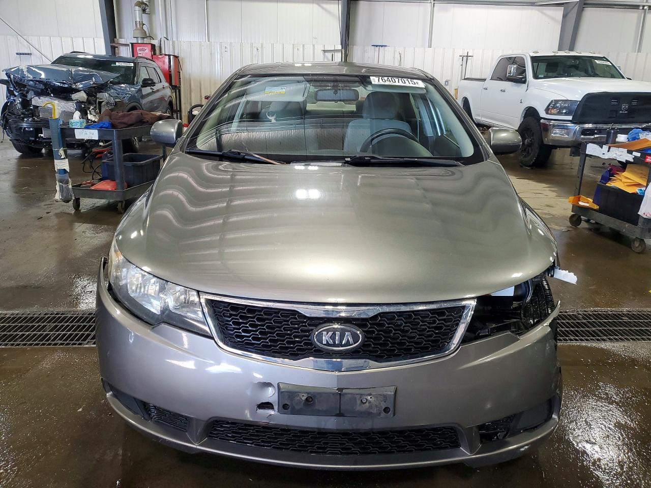 2011 KIA FORTE