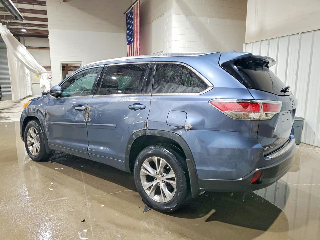 2014 TOYOTA HIGHLANDER