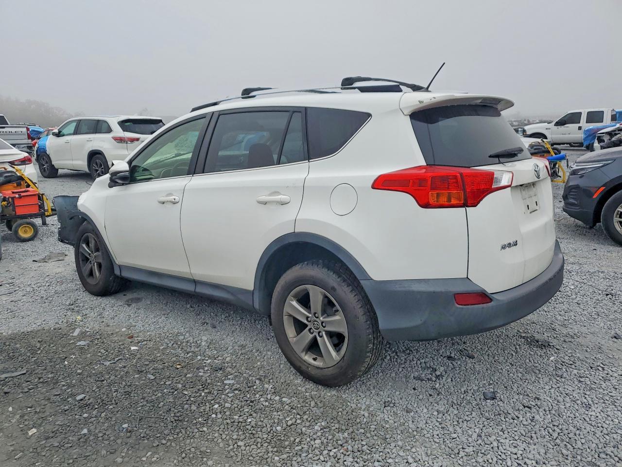 2015 TOYOTA RAV4