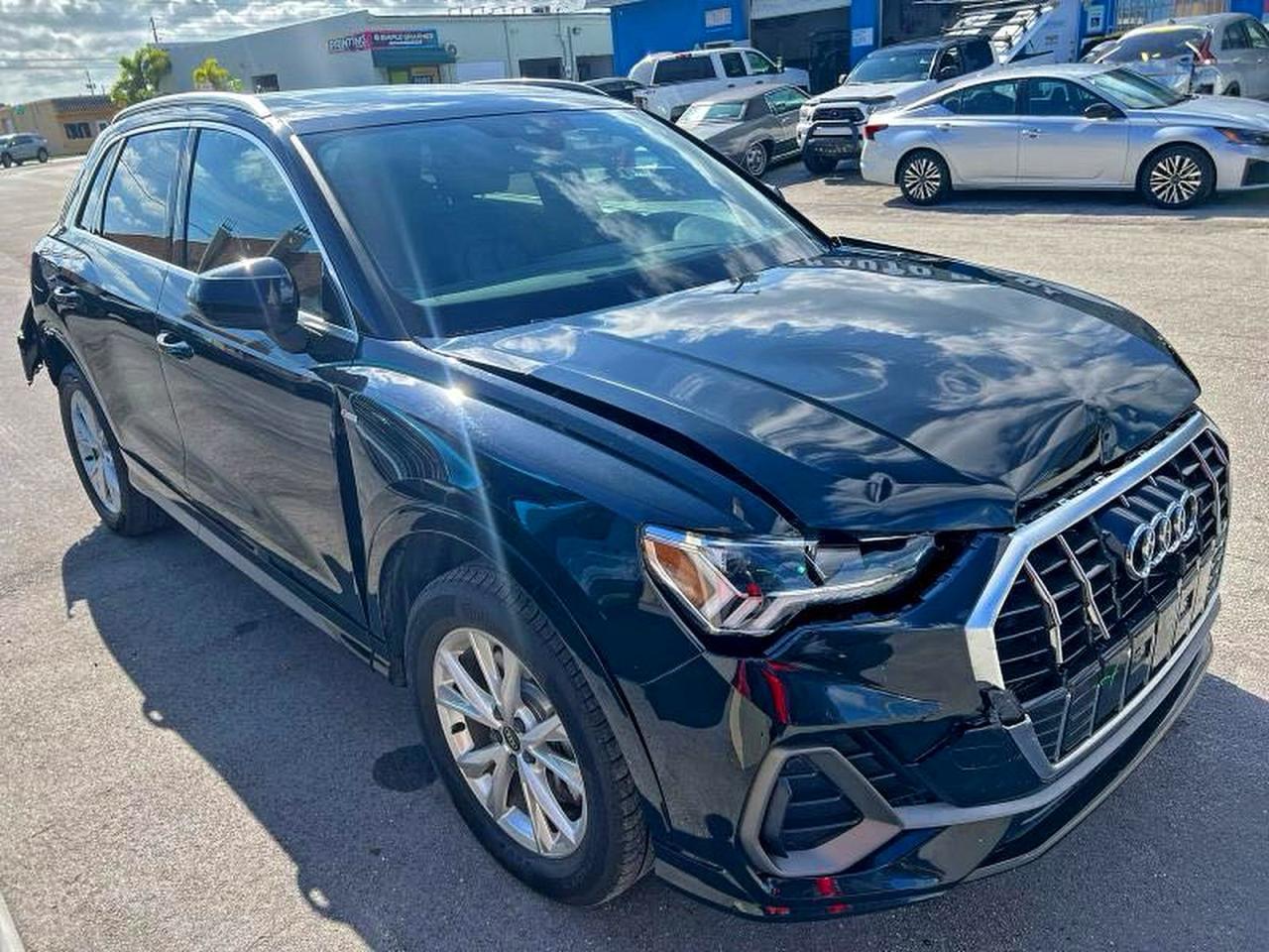 2024 AUDI Q3