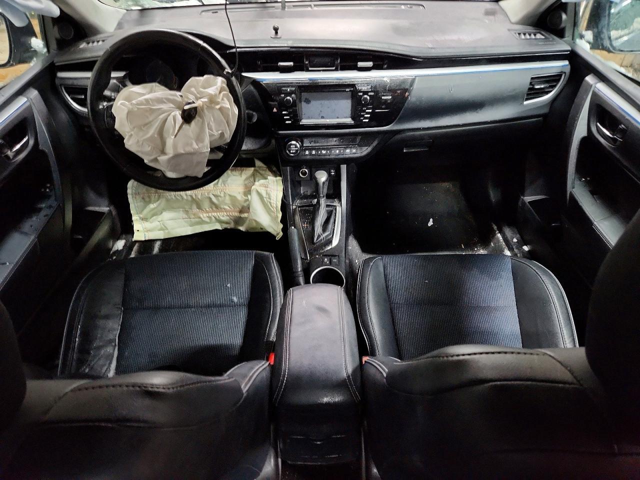 2015 TOYOTA COROLLA