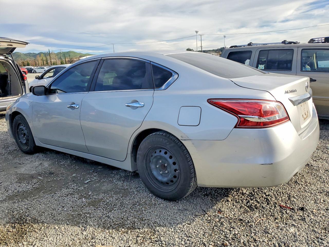 2013 NISSAN ALTIMA