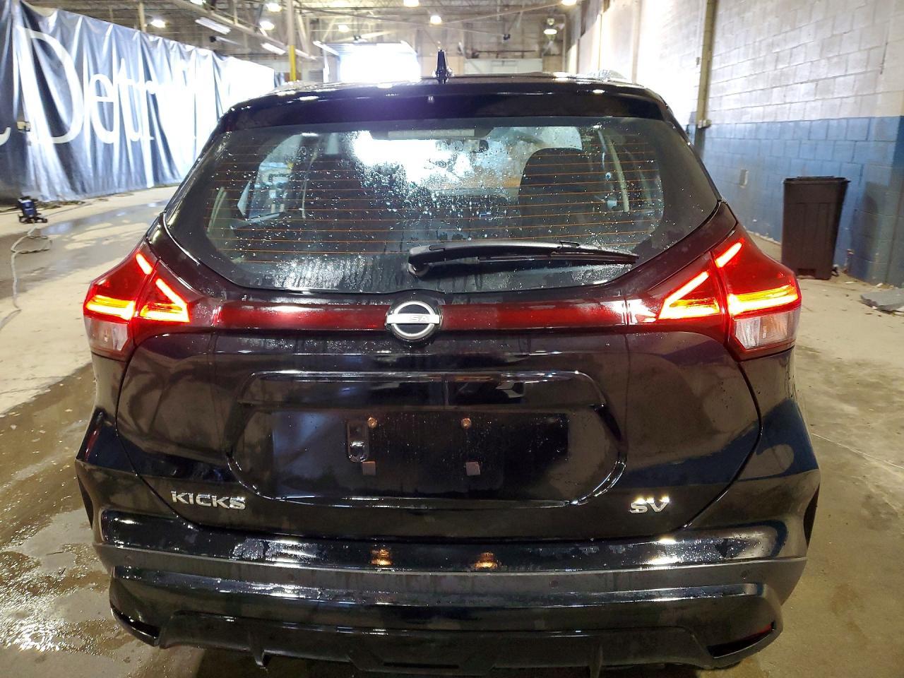 2023 NISSAN KICKS
