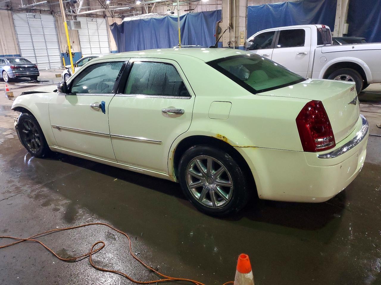 2008 CHRYSLER 300