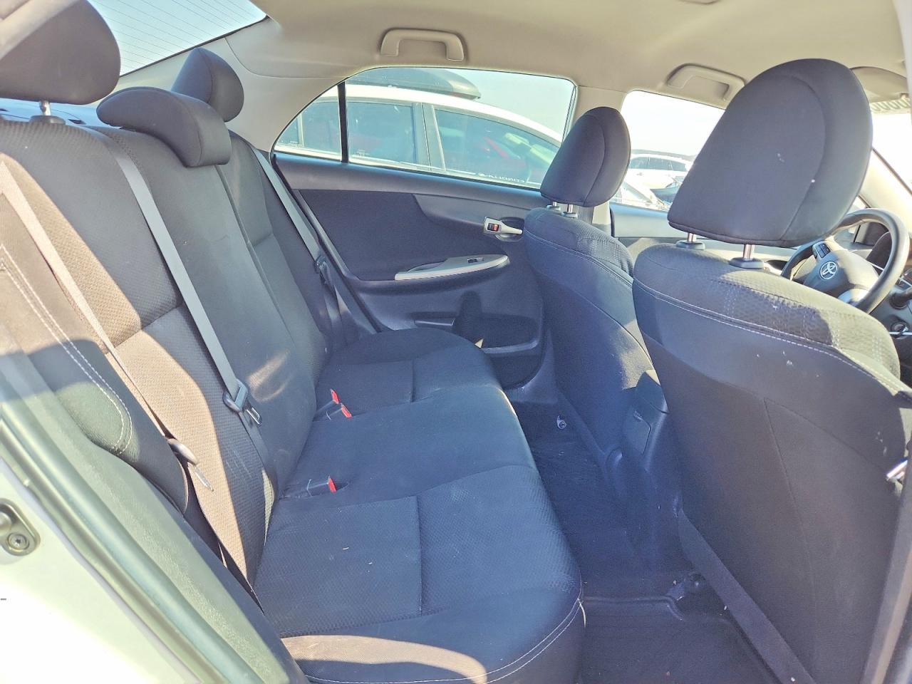 2012 TOYOTA COROLLA