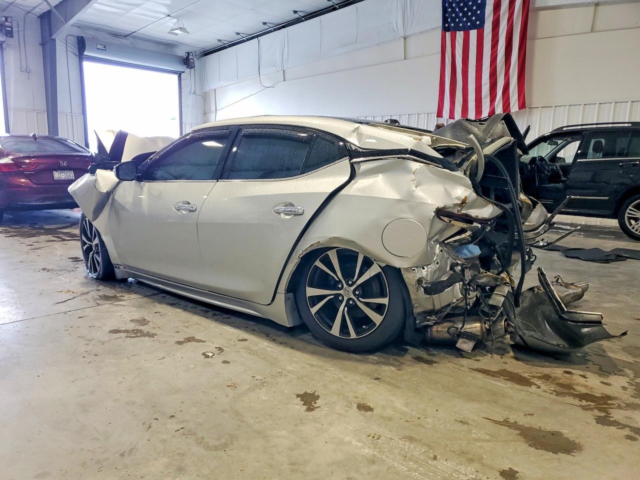 2018 NISSAN Maxima