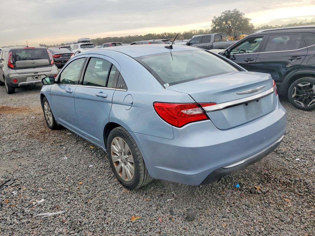 2014 CHRYSLER 200