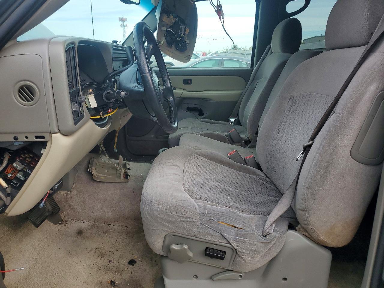 2002 CHEVROLET Tahoe