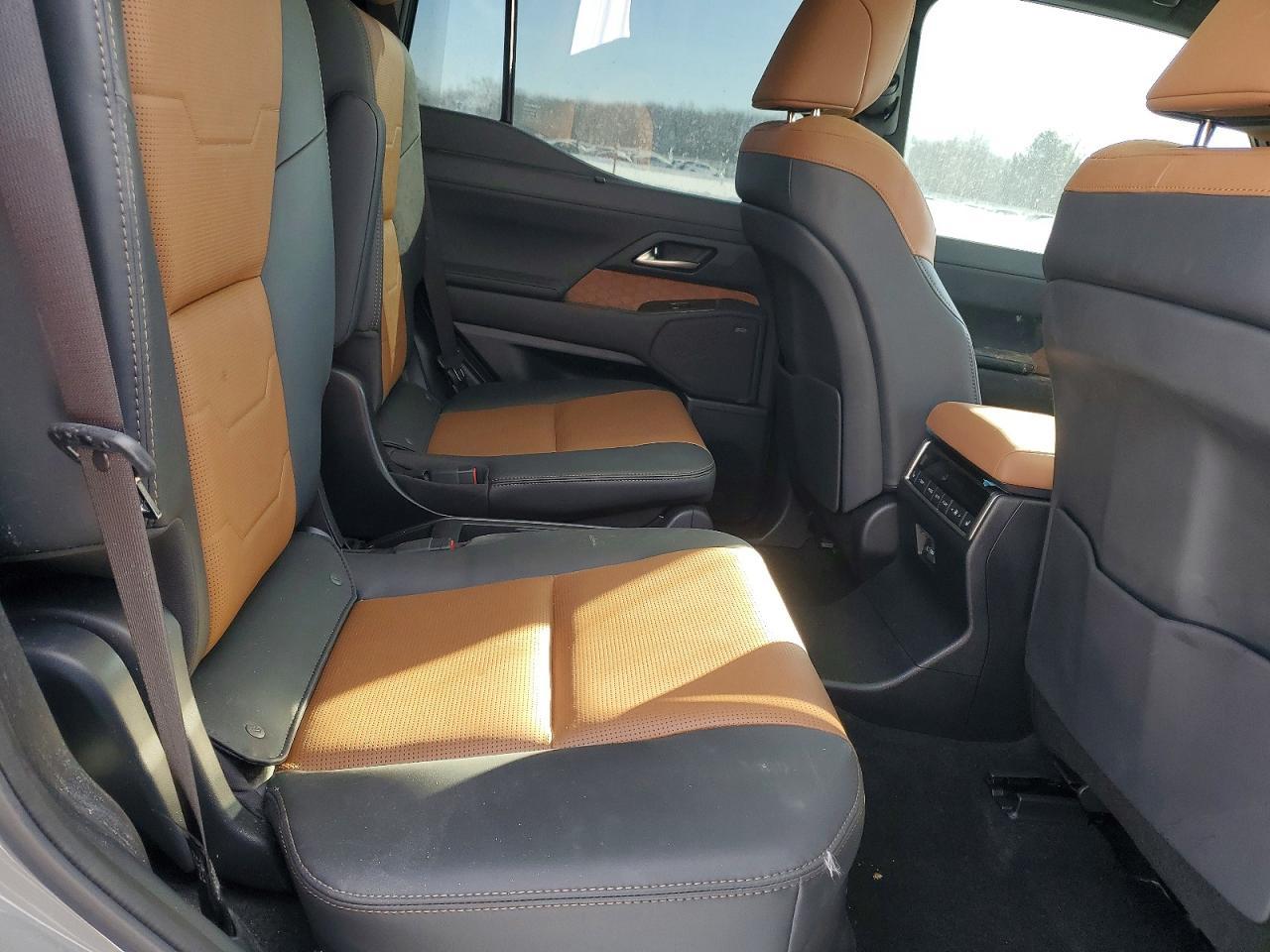 2025 LEXUS GX 550