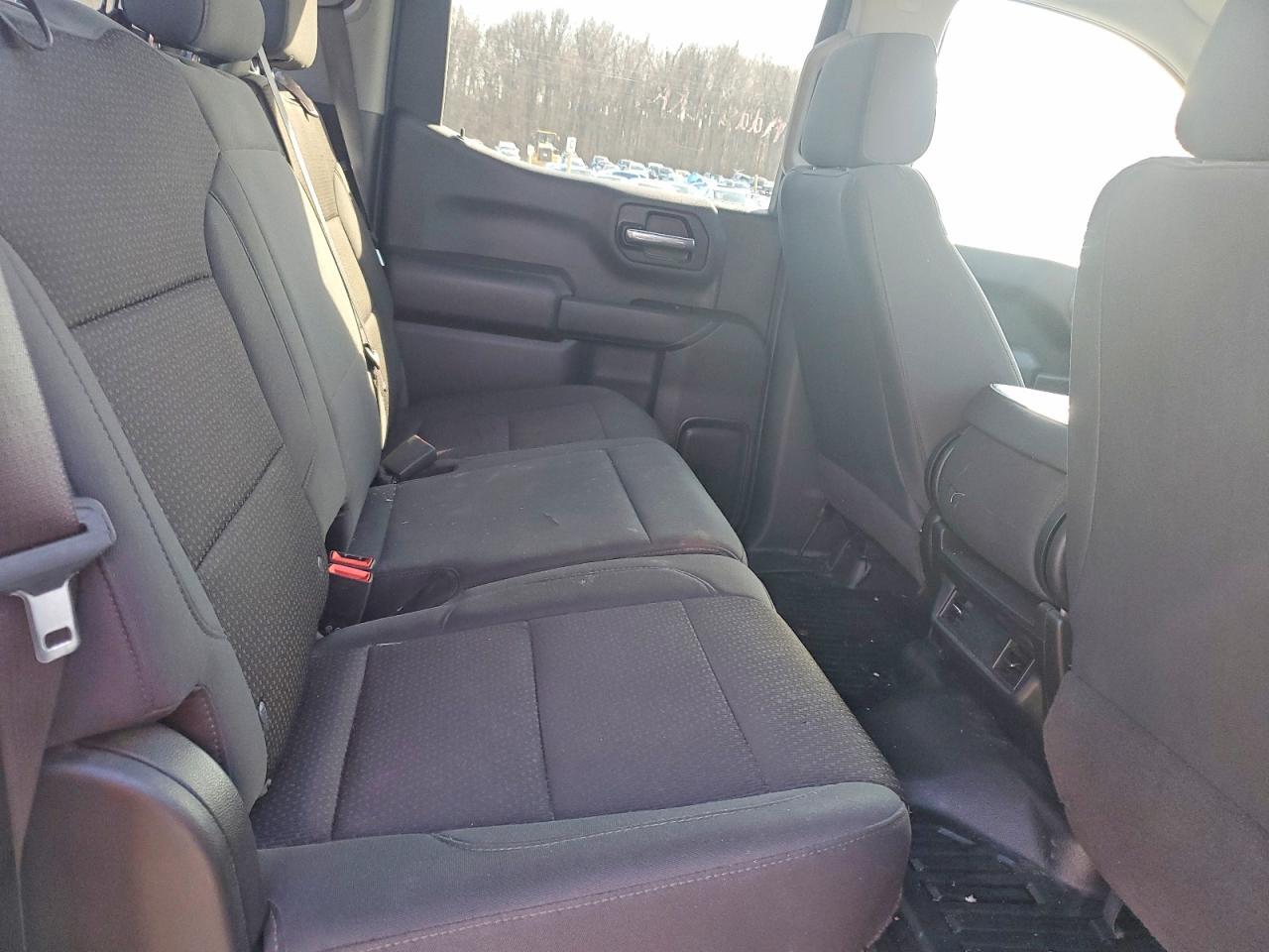 2024 GMC Sierra