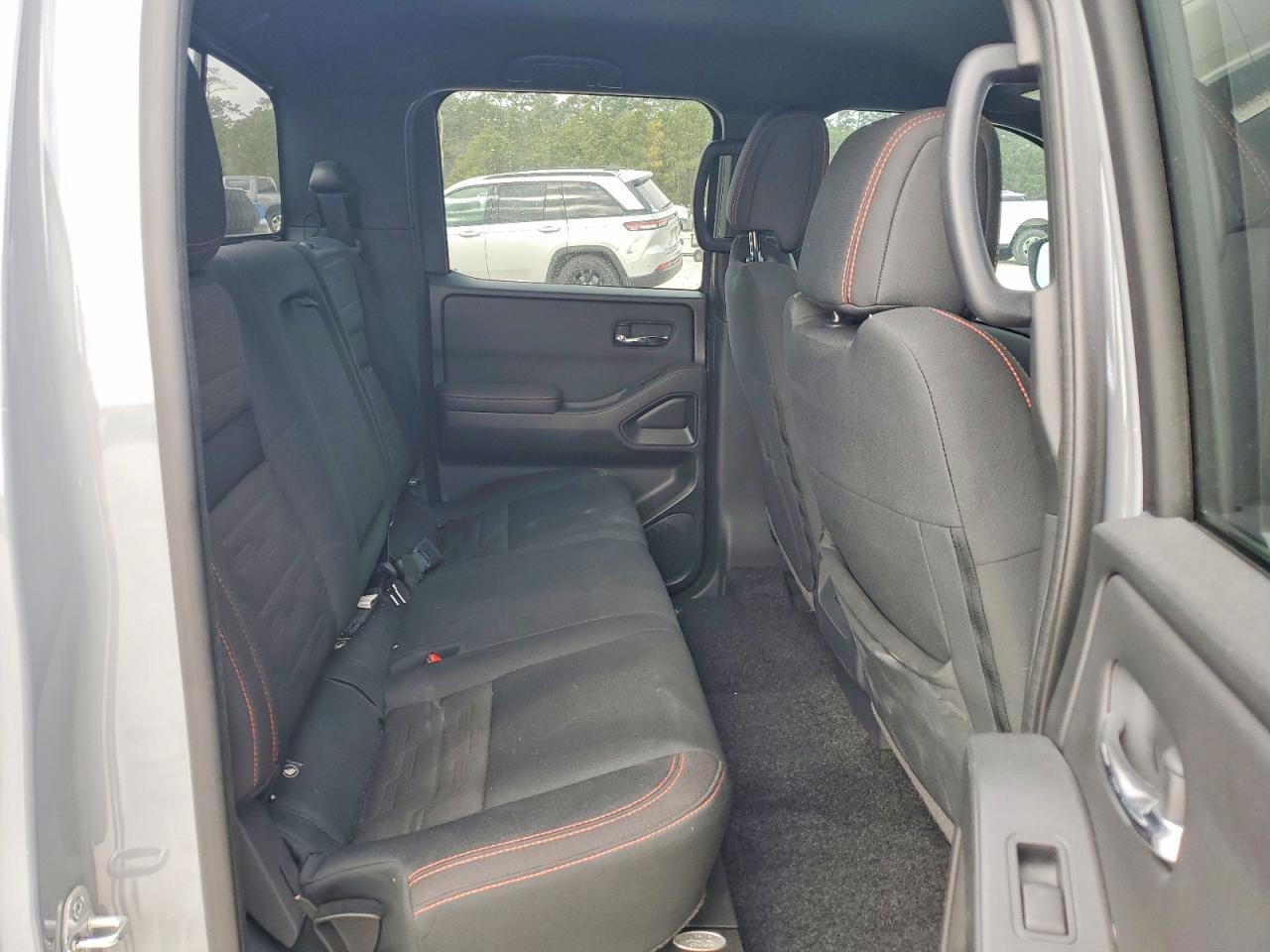 2022 NISSAN Frontier