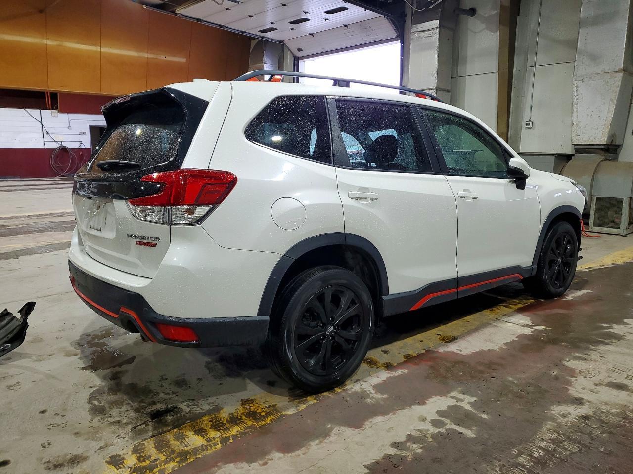 2020 SUBARU FORESTER