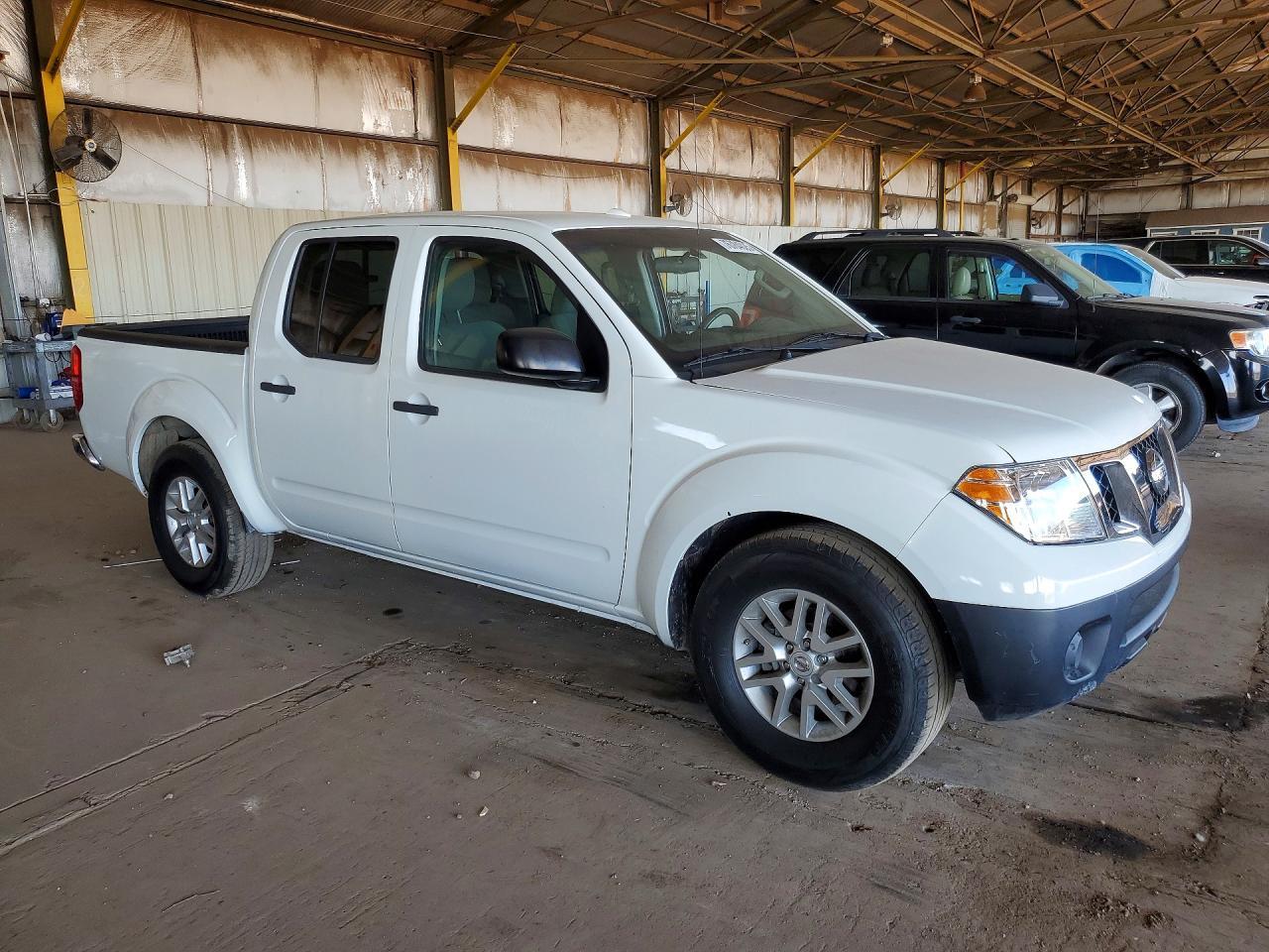 2016 NISSAN Frontier
