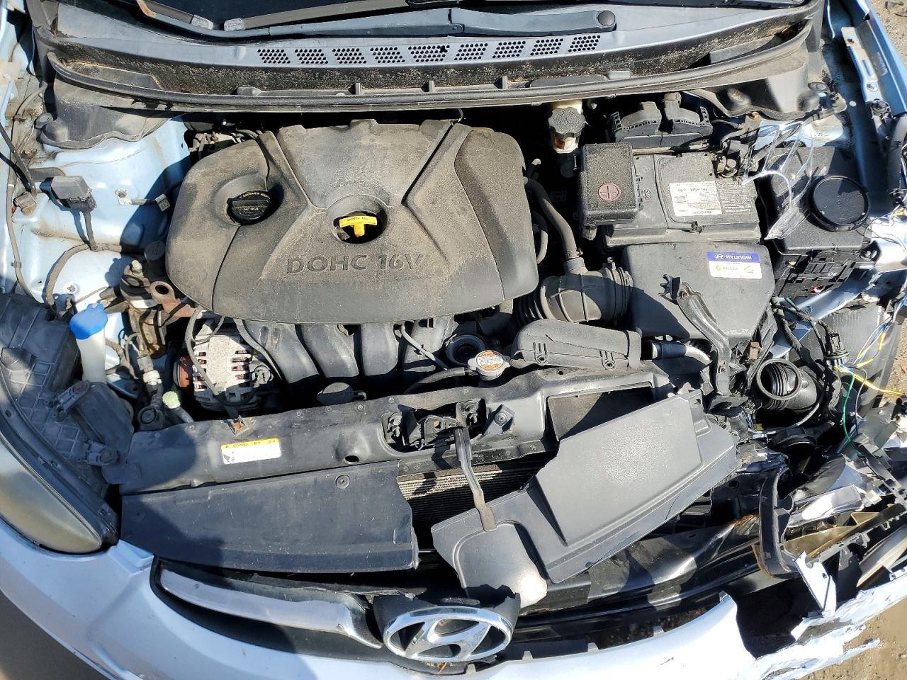 2011 HYUNDAI ELANTRA