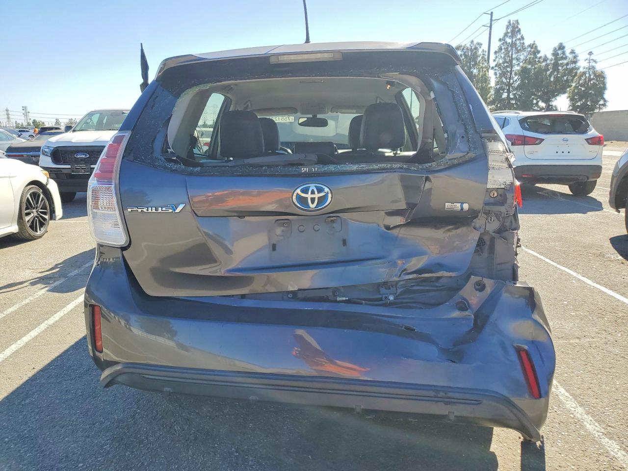 2016 TOYOTA PRIUS V