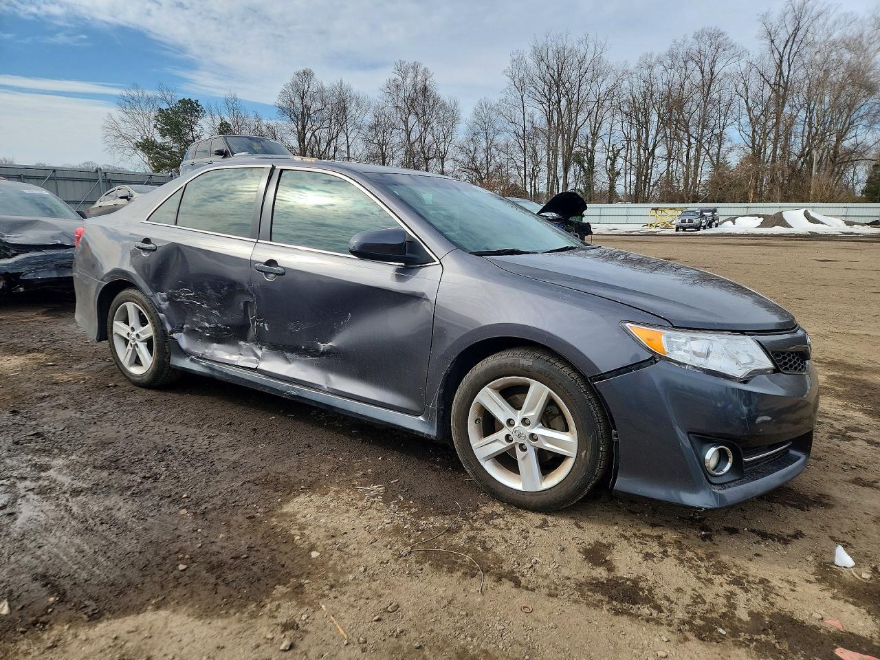 2013 TOYOTA CAMRY