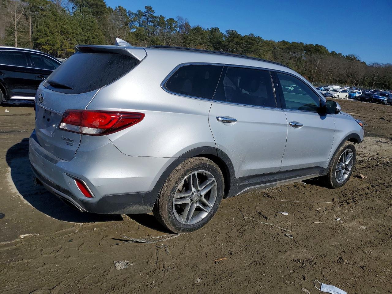 2017 HYUNDAI SANTA FE