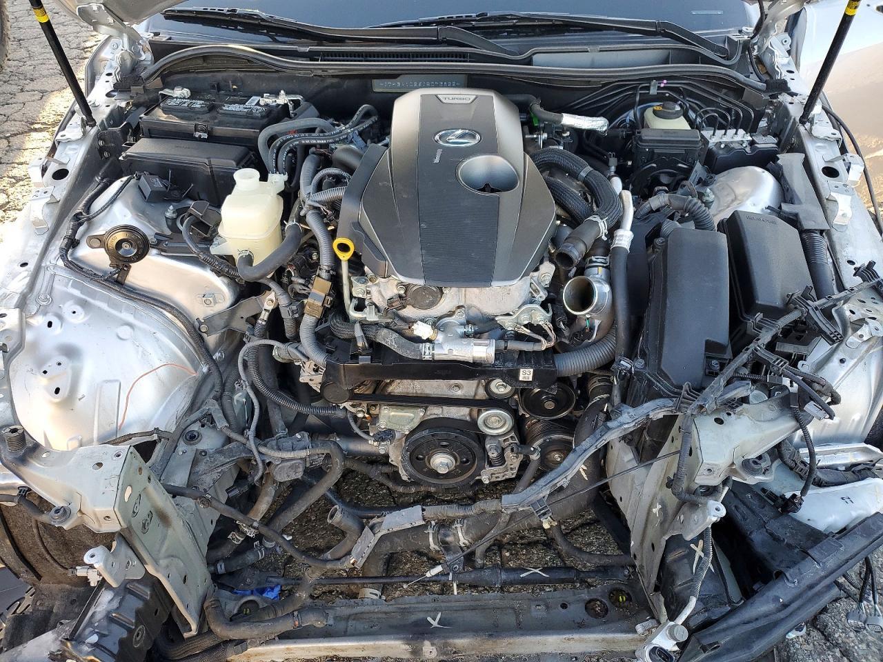 2018 LEXUS IS 300