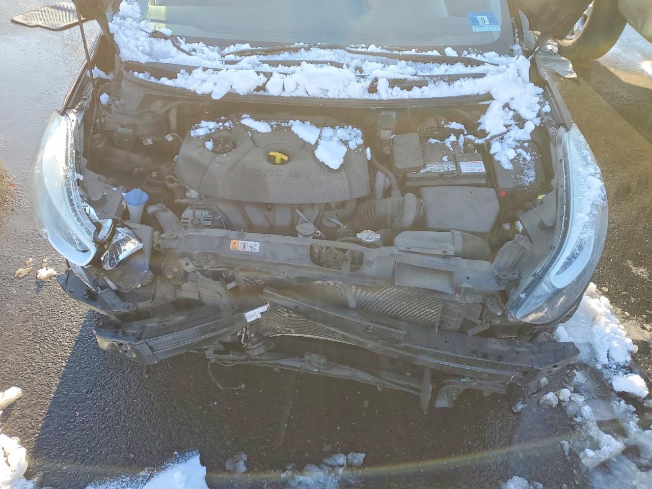 2016 HYUNDAI ELANTRA