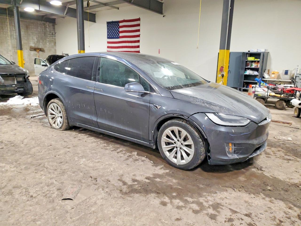 2020 TESLA MODEL X
