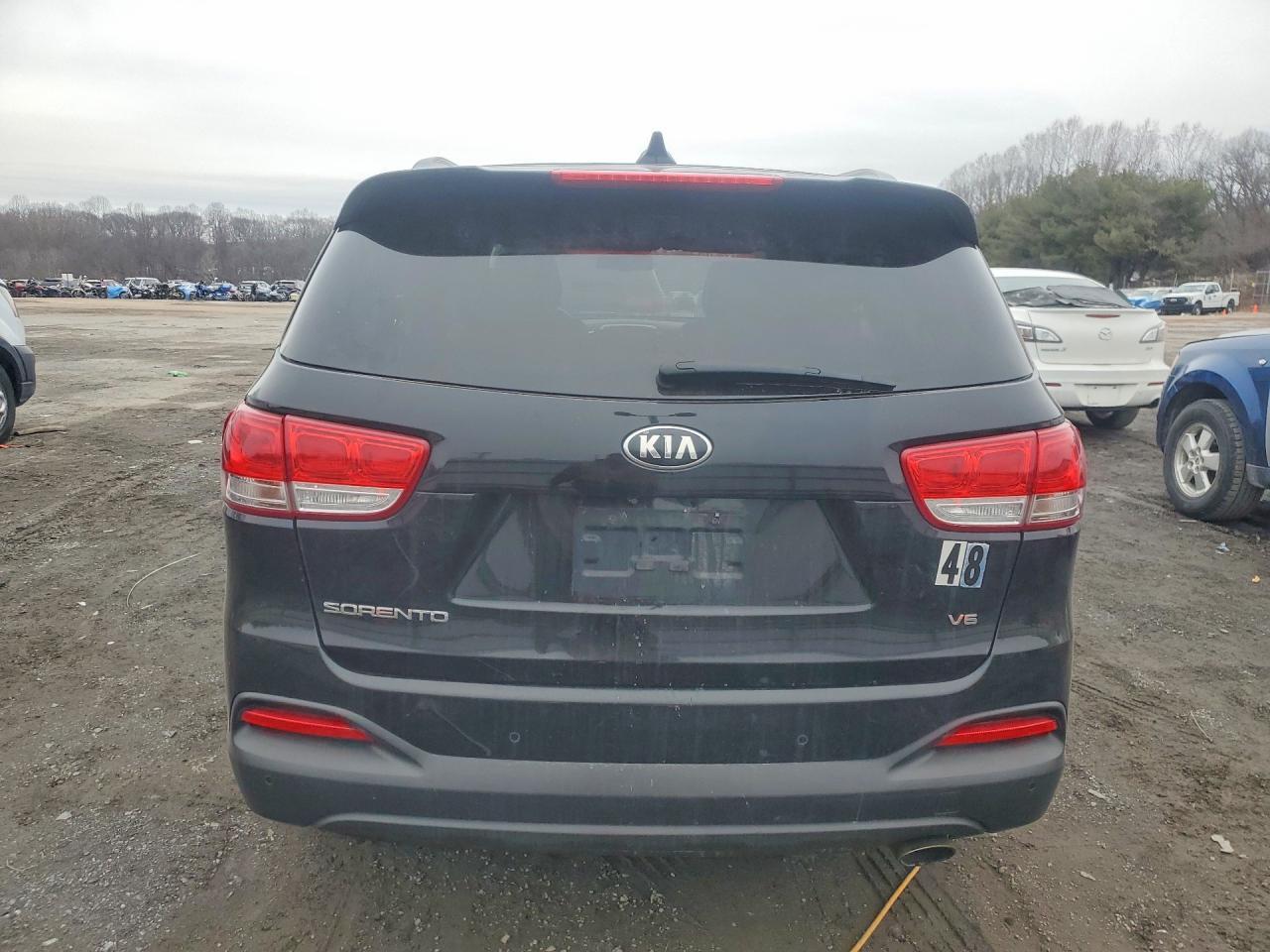 2016 KIA SORENTO