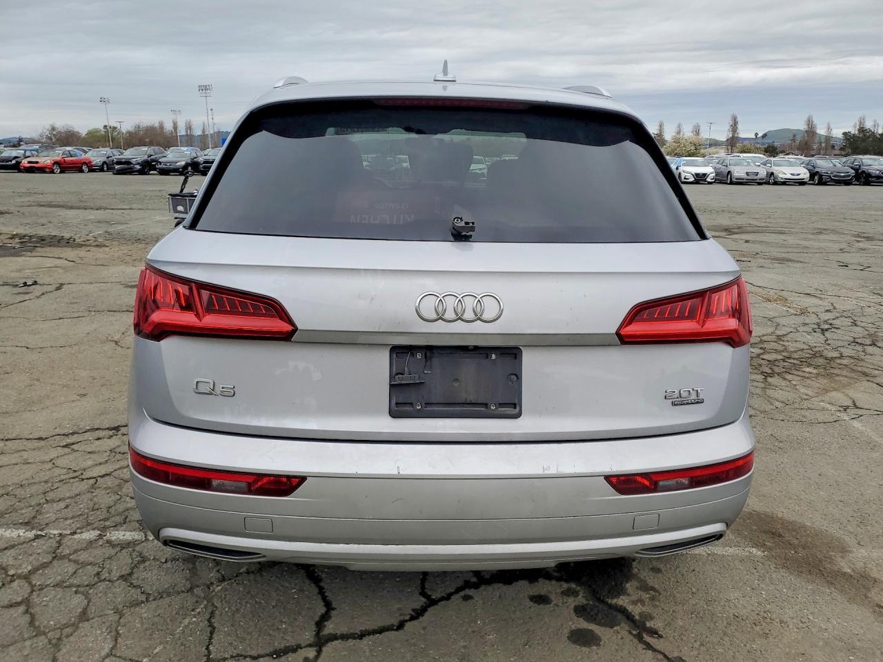 2018 AUDI Q5