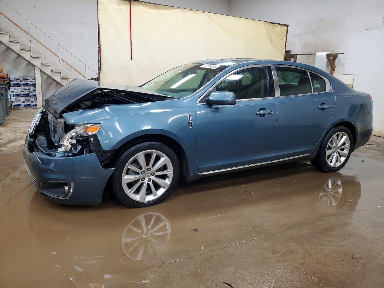 2010 LINCOLN MKS