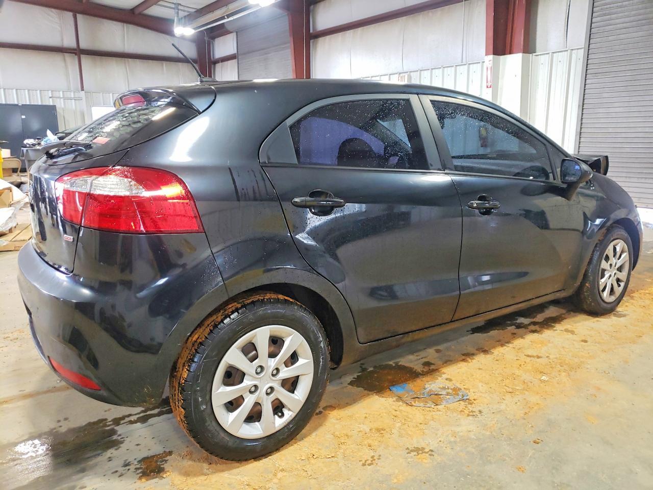2013 KIA RIO