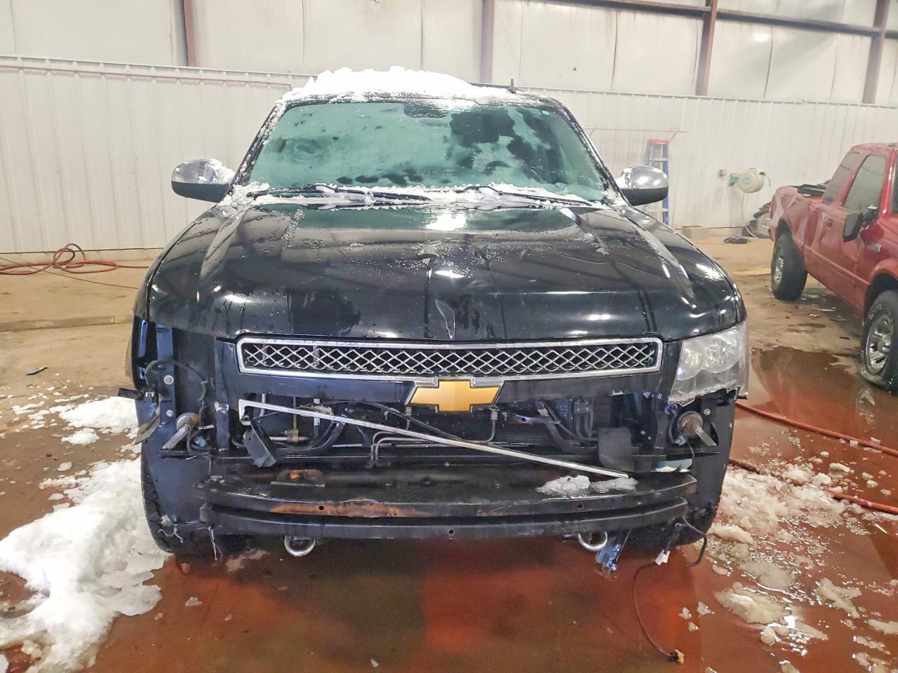 2013 CHEVROLET Suburban