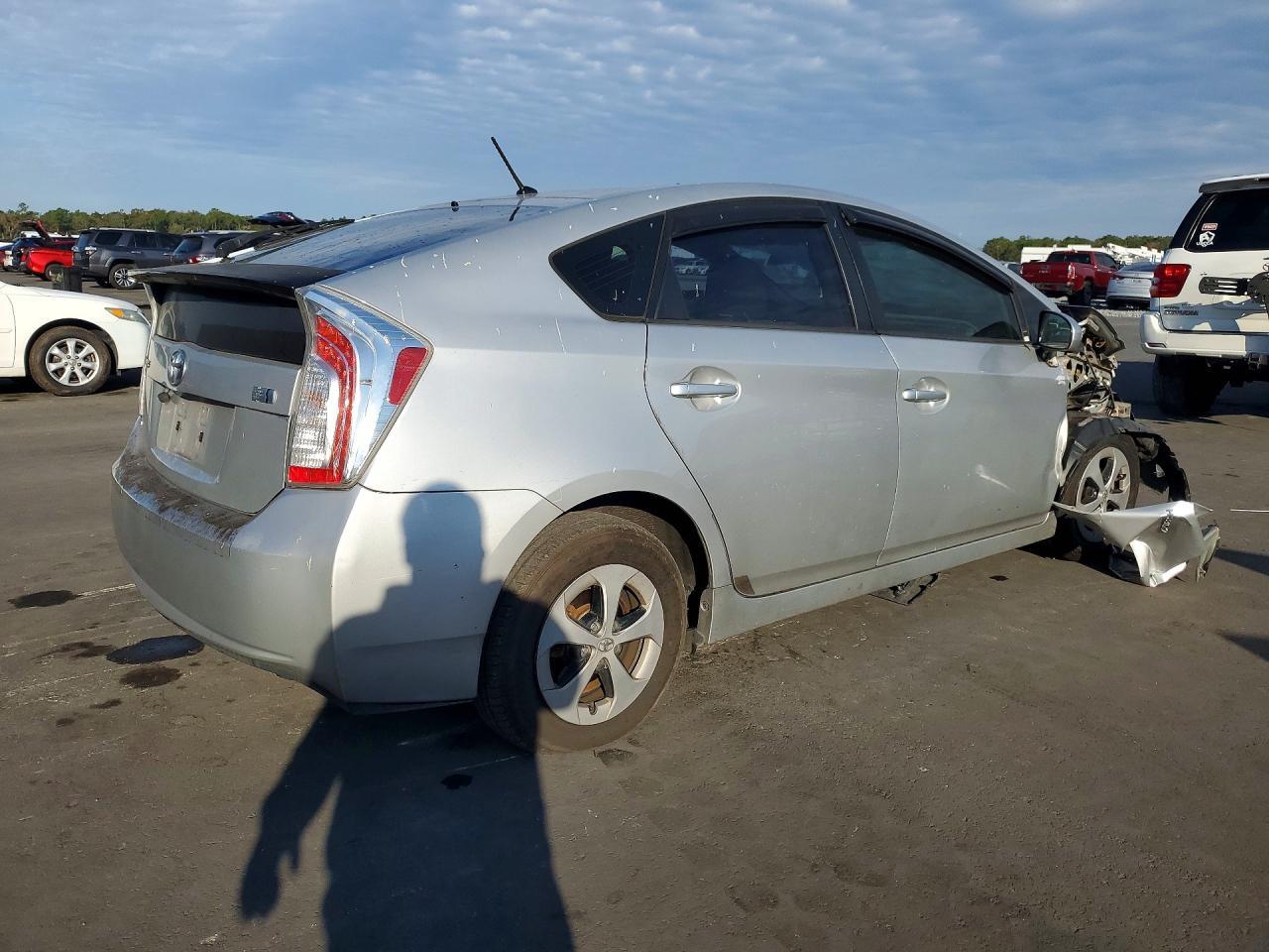 2014 TOYOTA PRIUS