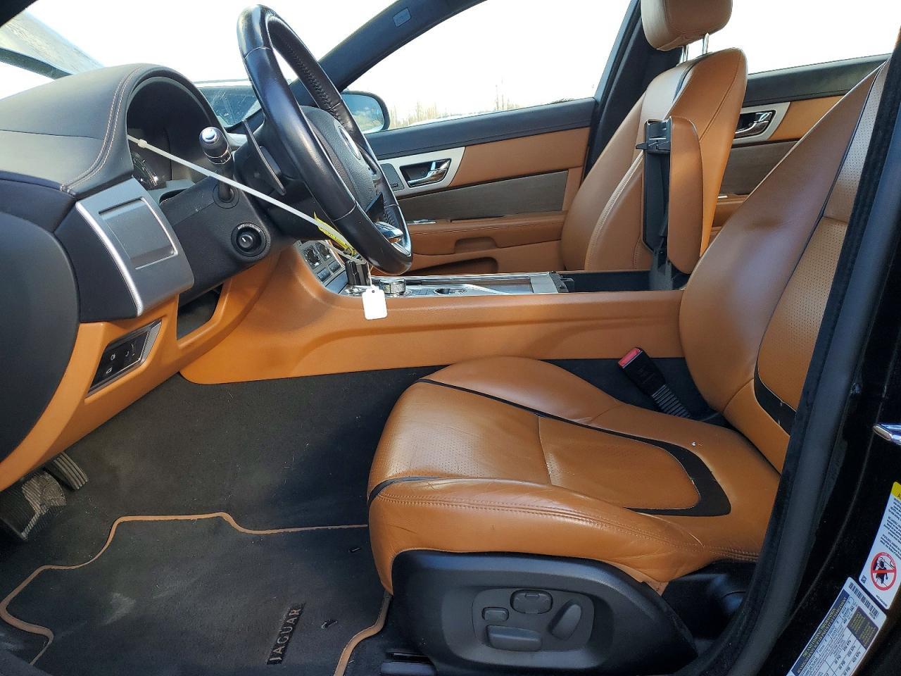2013 JAGUAR XF
