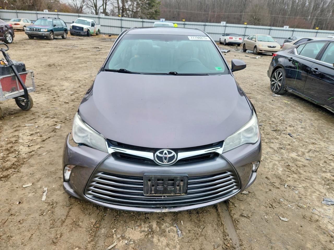 2016 TOYOTA CAMRY