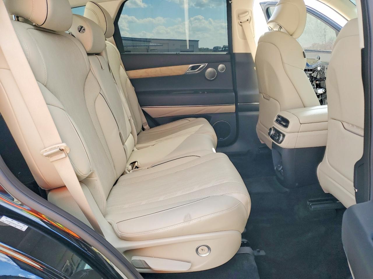 2021 GENESIS GV80