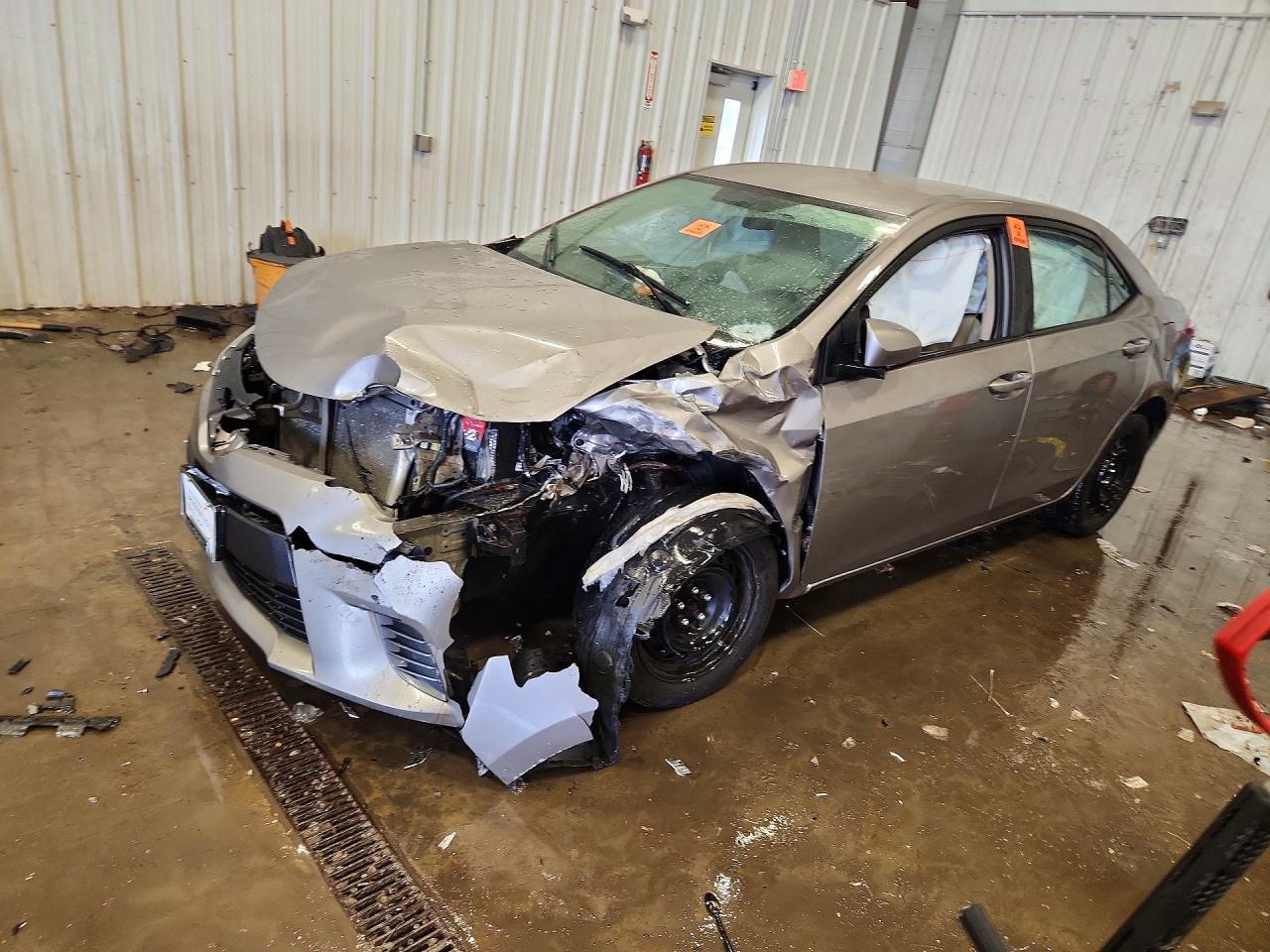 2015 TOYOTA COROLLA
