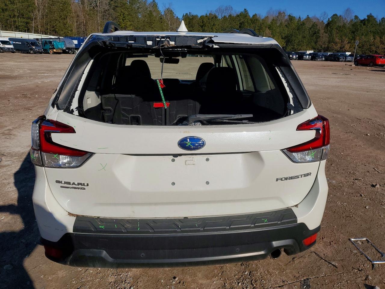 2019 SUBARU FORESTER