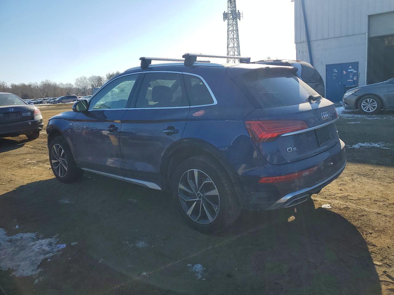2022 AUDI Q5