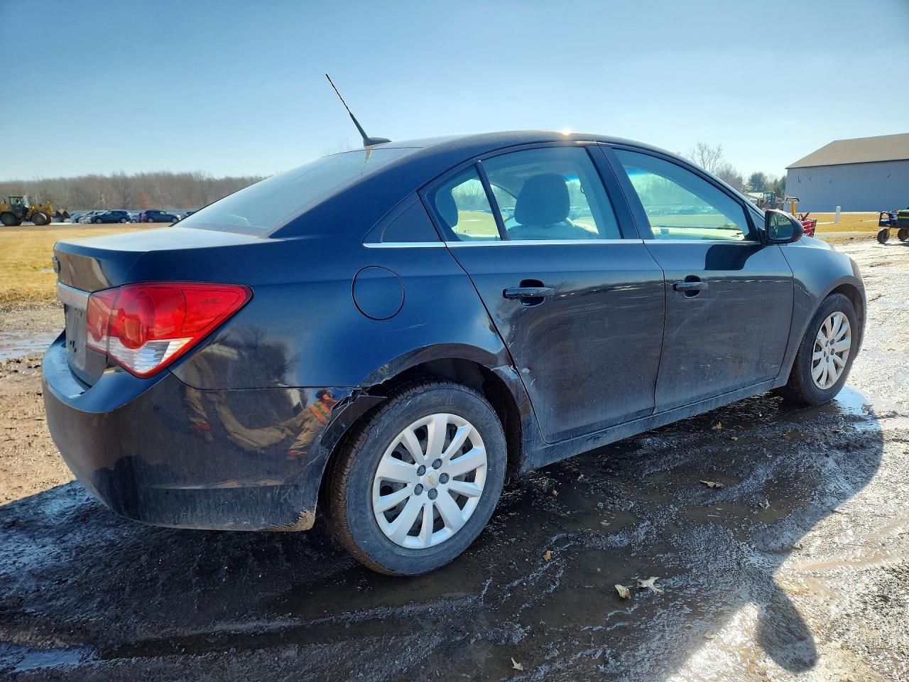 2011 CHEVROLET CRUZE