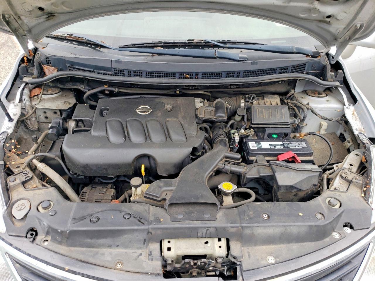 2011 NISSAN VERSA