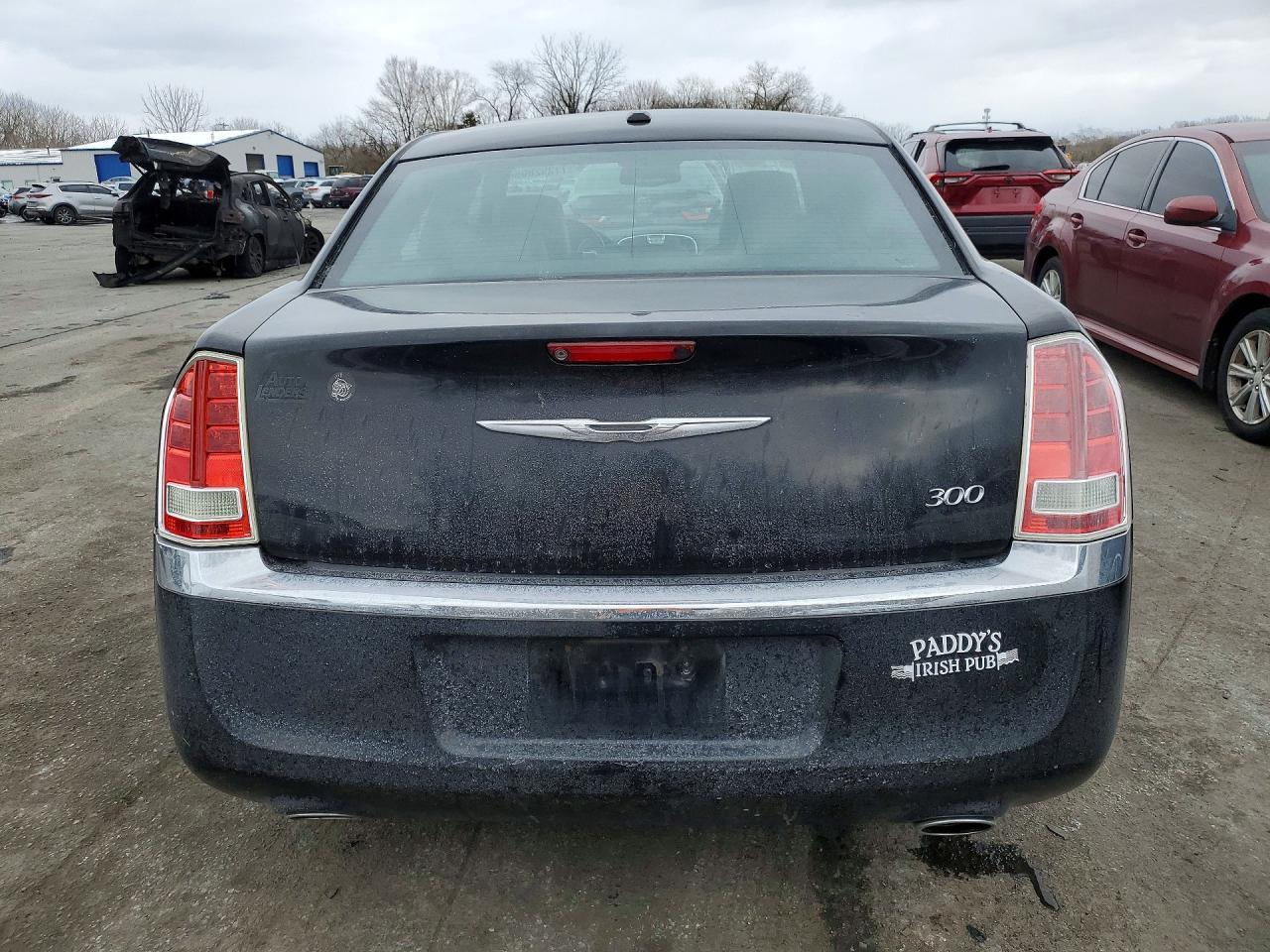 2011 CHRYSLER 300