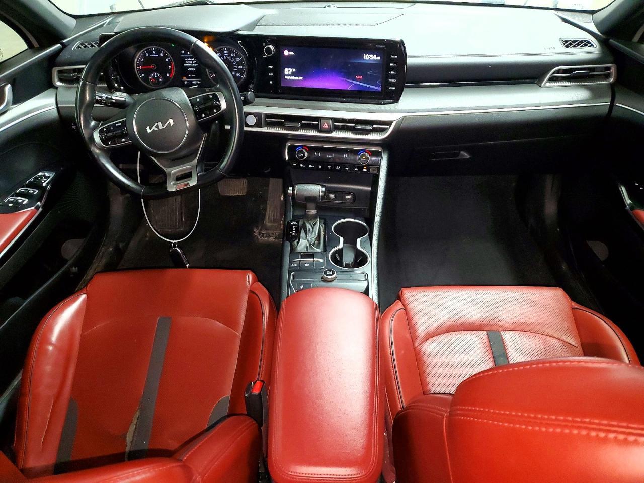 2022 KIA K5