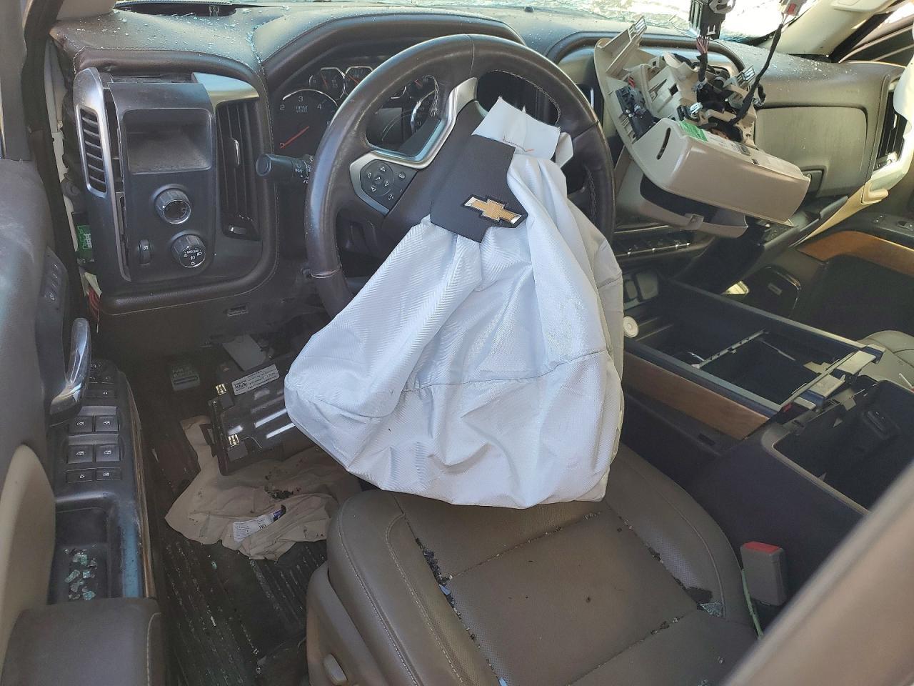 2018 CHEVROLET Silverado