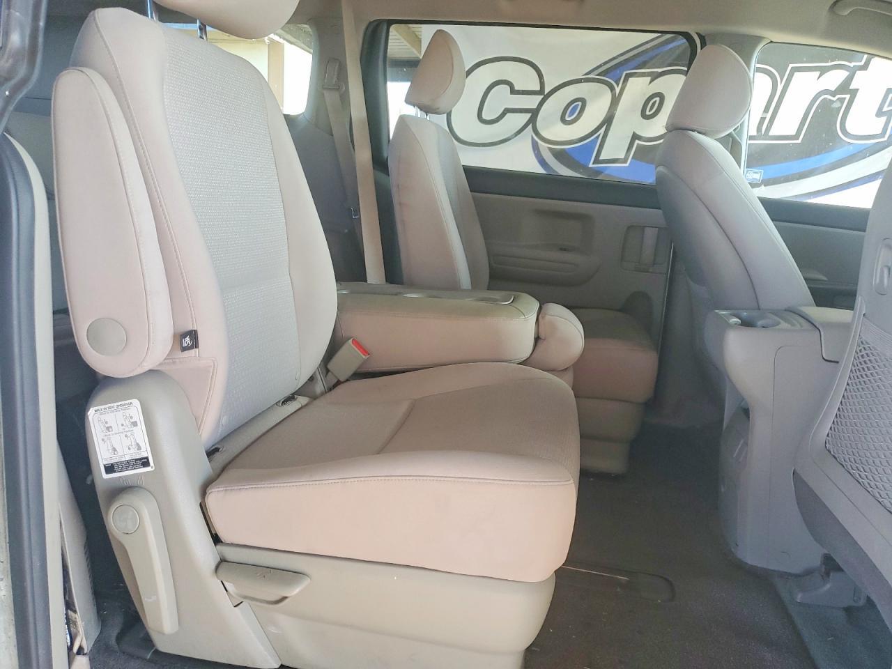 2017 KIA SEDONA